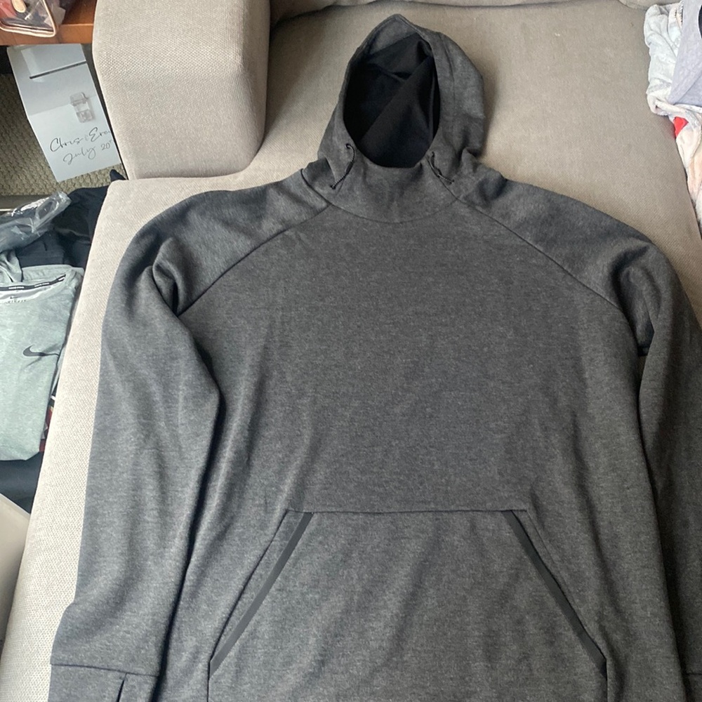 Men’s size XL CHAMPION hoodie